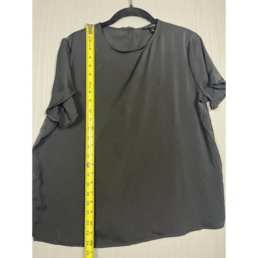 Banana Republic Women’s‎ Black Satin Crew Neck Short Sleeve Blouse Medium NWT - Picture 8 of 8